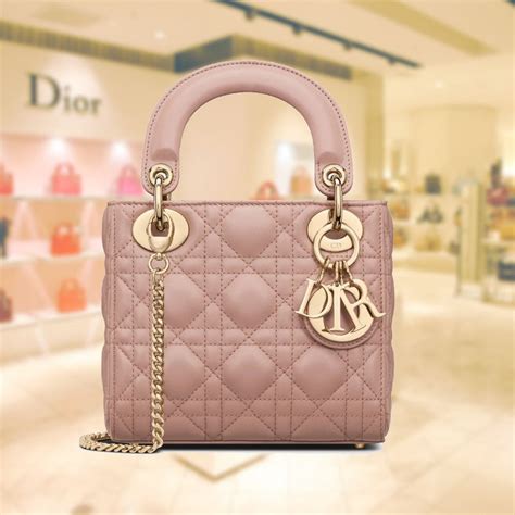 túi dior lady.